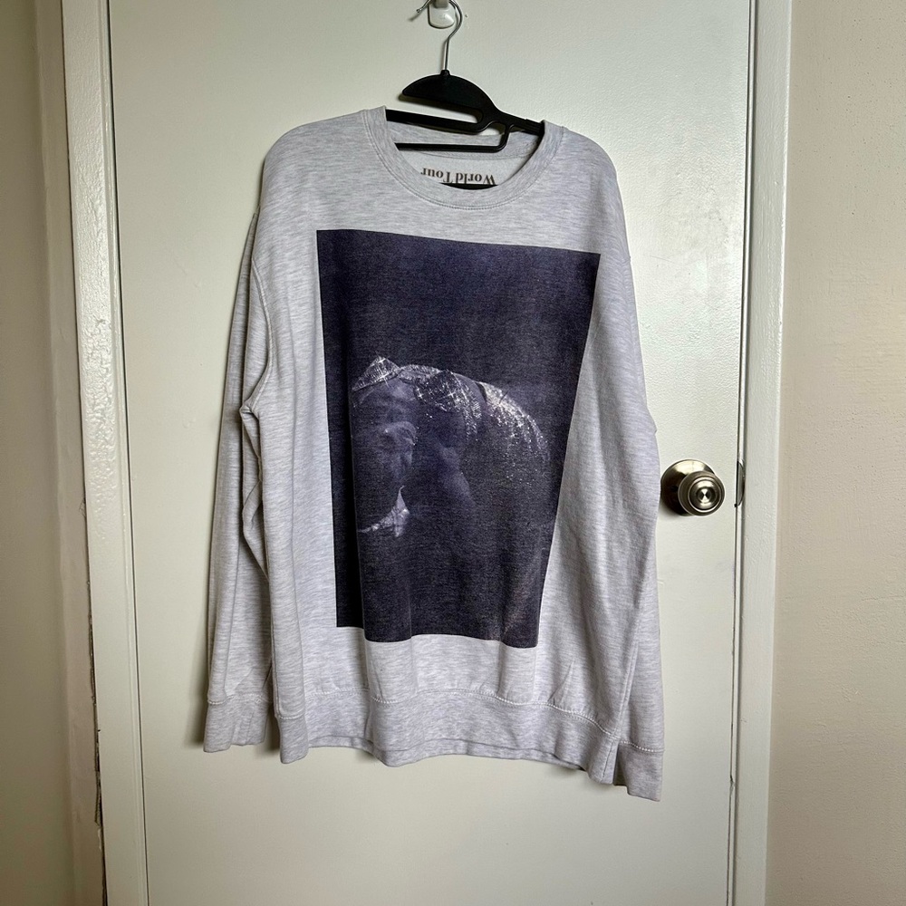 Ariana Grande Live in Europe God is a woman sweatshirt